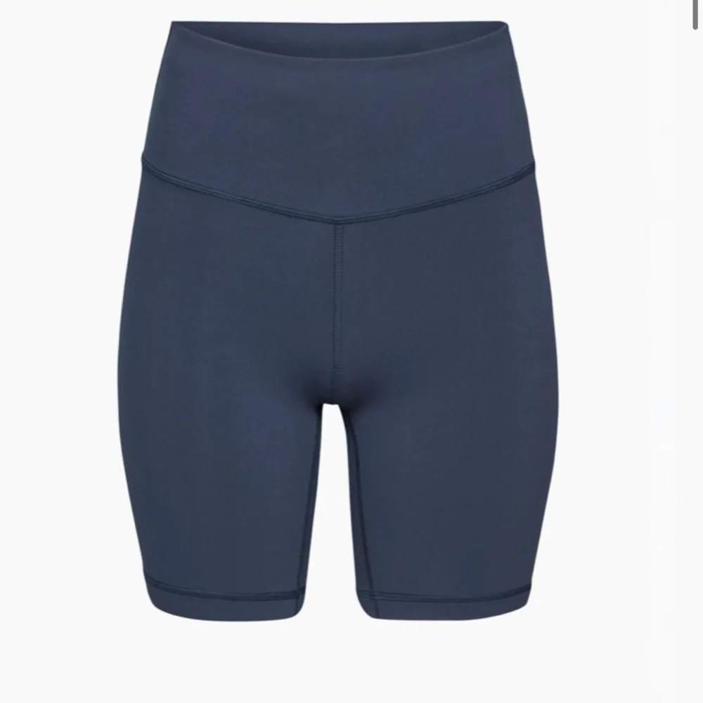 TNA shorts - Picture 4 of 7